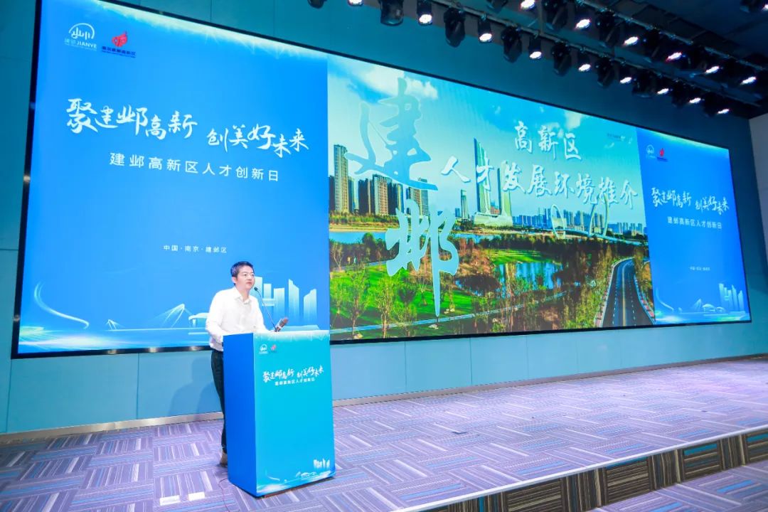 I15A6972-094065718.jpg Image