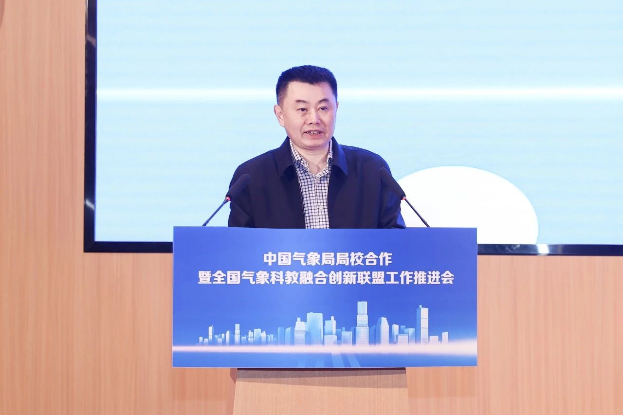 1711933863963057682.jpg 1711933863366049431.jpg