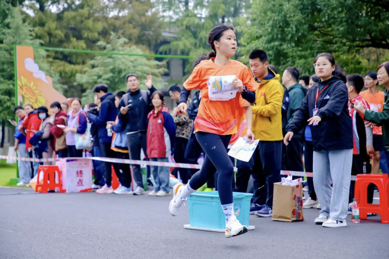 1731486632949030592.png image.png