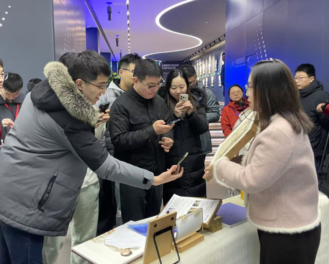 1734917204889028453.png image.png